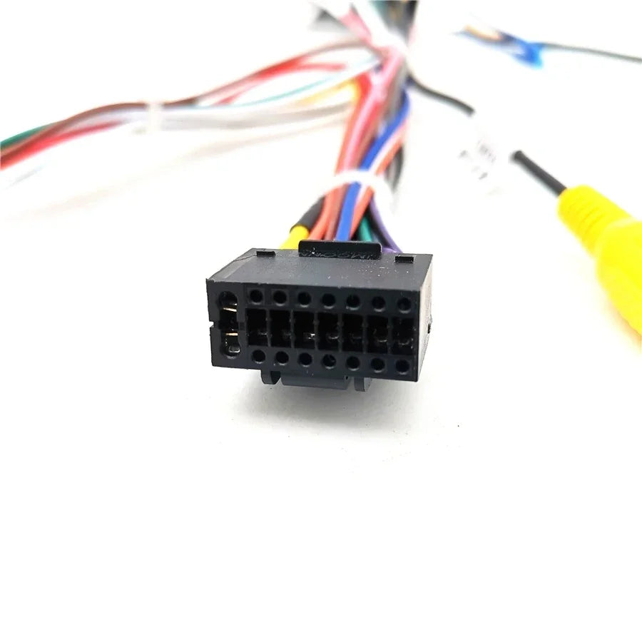 16 Pin to Quadlock Wiring Harness CANBUS Decoder Box Car Quad Lock Cable Adapter For Peugeot 2008 3008 308 307 Citroen C5 C4 C3